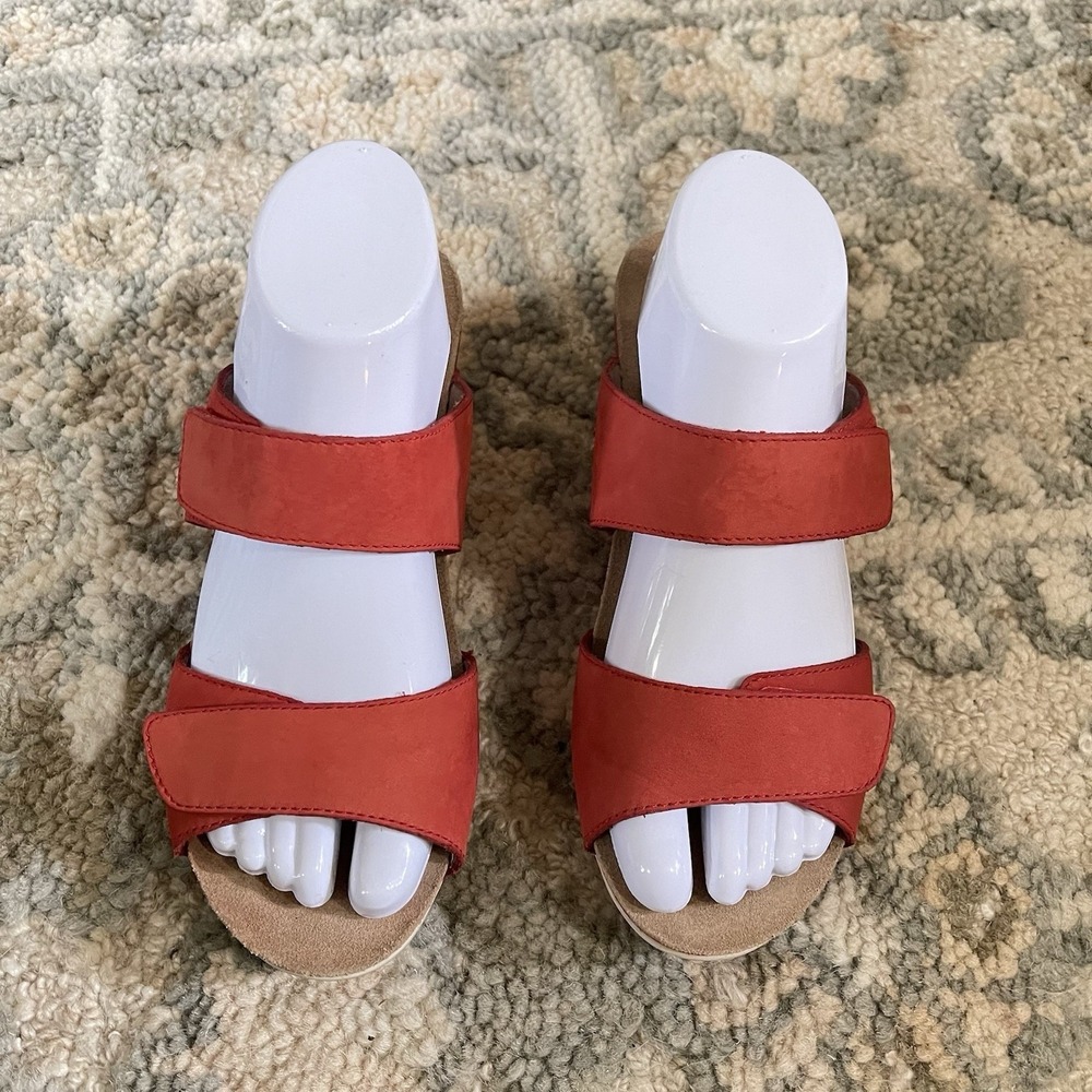 Dansko Sandals Womens 38/7 Vienna Slide Red Leather Slip On Open Toe Wedge Heels - Picture 2 of 7
